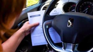 airbags takata voici comment vérifier si votre véhicule est concerné par le rappel