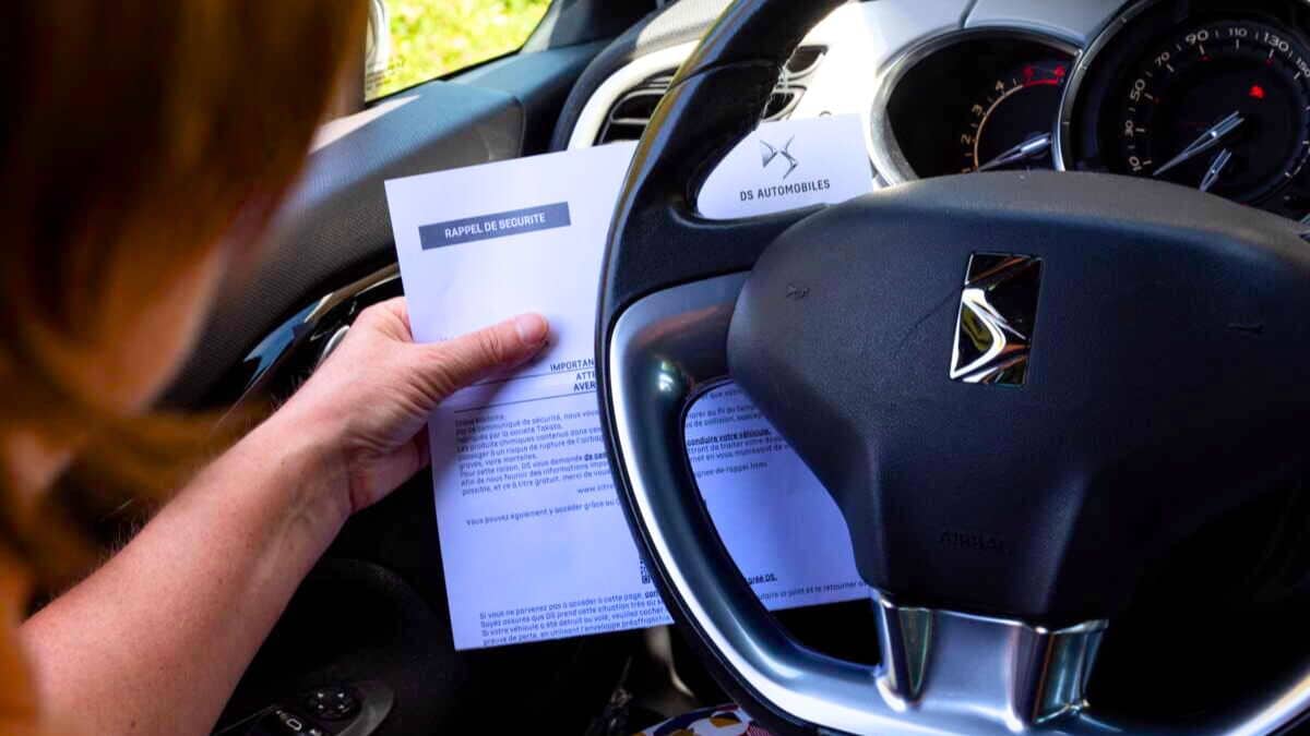 airbags takata voici comment vérifier si votre véhicule est concerné par le rappel